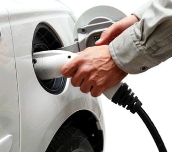Recharge d'un véhicule électrique d'entreprise